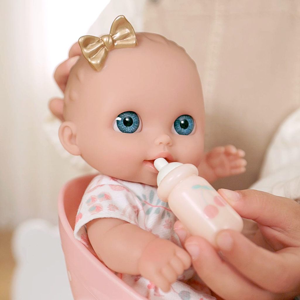 JC Toys Lil’ Cutesies 8.5” Twin Dolls in Stroller – Washable All-Vinyl Dolls with Bottles, Poseable Arms and Legs – Adorable Lil' Cutesies Twins