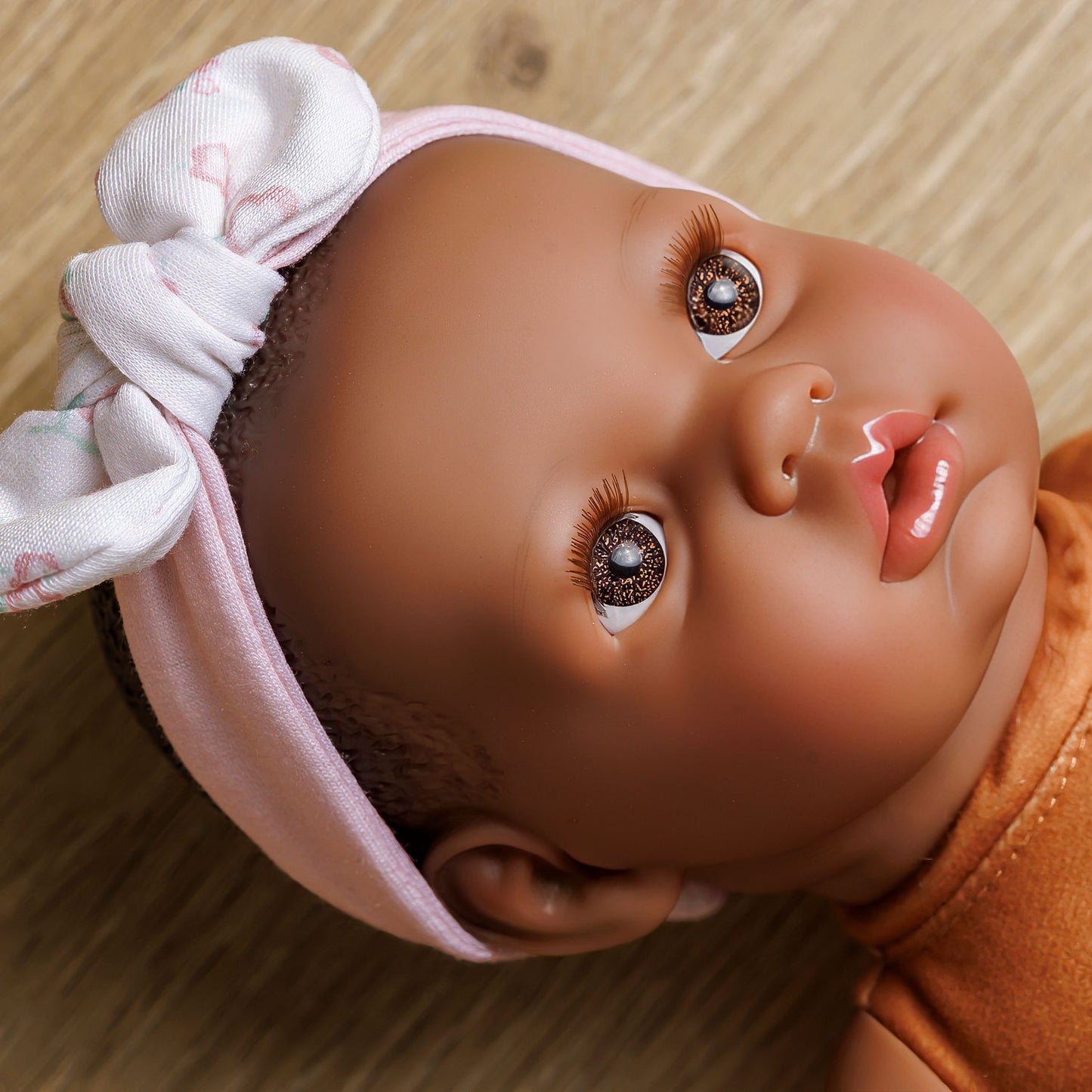 (PRE-ORDER ONLY AVAILABLE AUG 2026)Bonbebé® 15.5” Weighted Reborn Baby Doll with Real Heartbeat, 16-Piece Gift Set (Pink, African American)