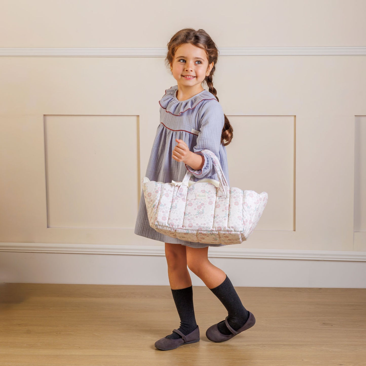 (PRE-ORDER ONLY AVAILABLE AUG 2026)Bonbebé® Doll Bassinet Carry Bed with Soft Fabric & Handles