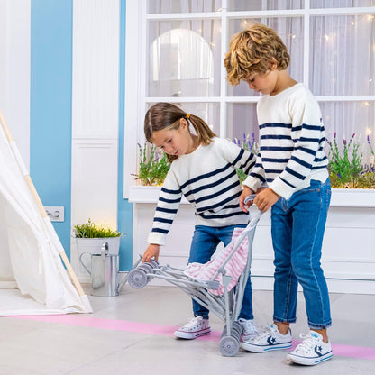 children folding a stroller